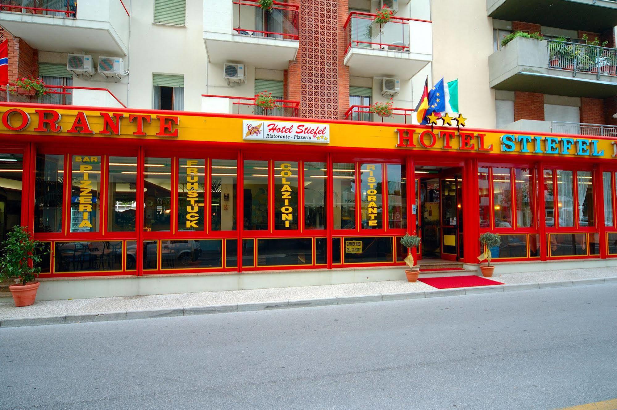 Hotel Stiefel Lignano Sabbiadoro Exterior photo